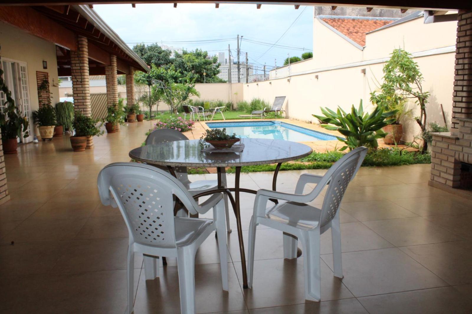 Casa Bem Localizada E De Facil Acesso Londrina